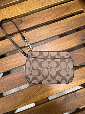 Coach Signature C Jacquard Wristlet Brown Tan Leather Trim